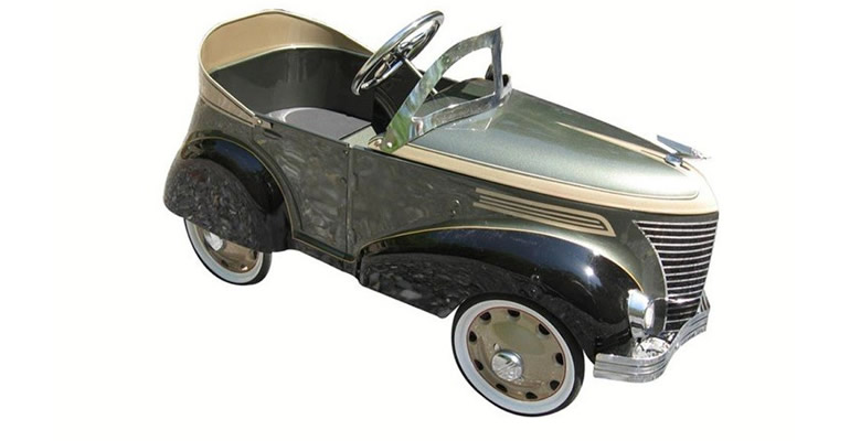 Lot# 6372- Restored Gendron pedal car with absolutely wonderful custom two tone paint